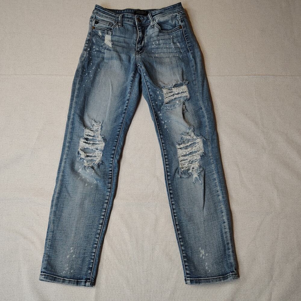 Judy Blue Boyfriend Fit Distressed Jeans Women's Size 3/26 Light Wash Stretch